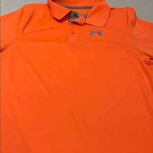 Boys UA polo.